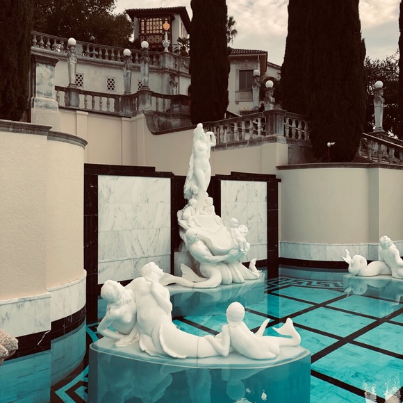 Meet your Posher, Gabby - Picture 5 of 8